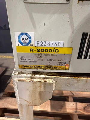 FANUC R‑2000iB/210F Complete with R‑30iB Controller and Leoni Dress Pack USED
