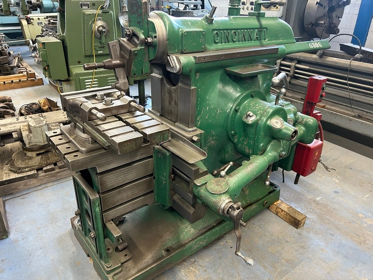 20" CINCINNATI Shaper