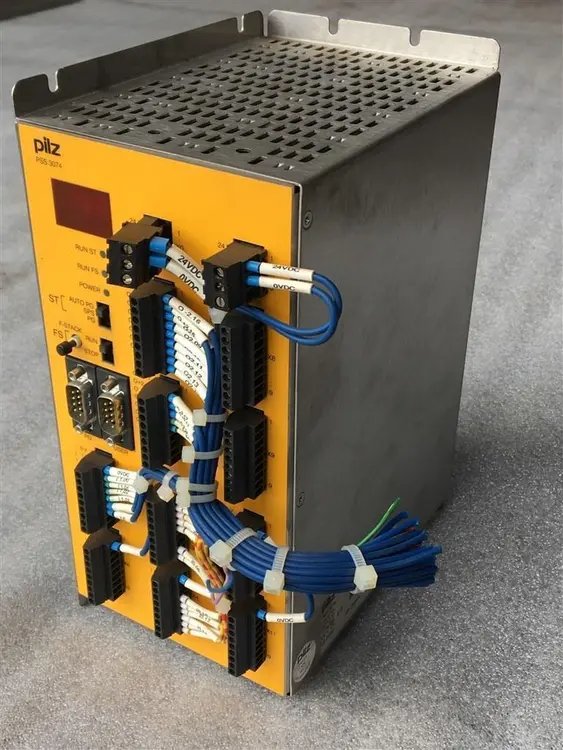 Used PILZ PSS 3074 24V 48 INPUT Misc Electrical & Power Parts BE | Apt International N.V #363969