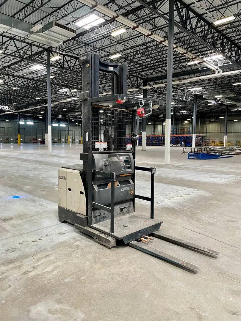 Used 2018 CROWN SP3520-30 Order Pickers Texas US | TB Forklifts #1274946