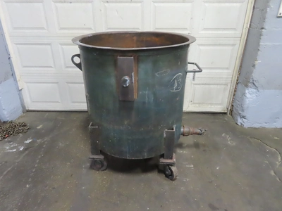 150 gallon Tank on Casters, Open Top