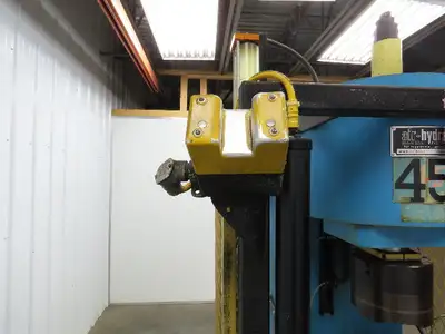 Air Hydraulics C-500A Hydraulic Punch Press 15 Ton 6" Stroke 8.25" D Pneumatic