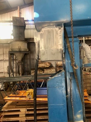 45 kw Sawtooth  Raise Lower Mixer with 2,000L mix Tank.