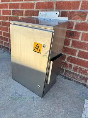 Used OPTEL VISION OP300 18X12X28 STAINLESS STEEL ENCLOSURE 120VAC Electronics & Components California US | Equipment Lab #1232260