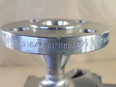 NEW ROSEMOUNT 8800CR010SA1N1D1