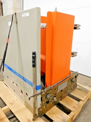 Used GE VB 7.2-500-3 Circuit Breakers Ohio US | Equipment Recovery Corp. #1330374