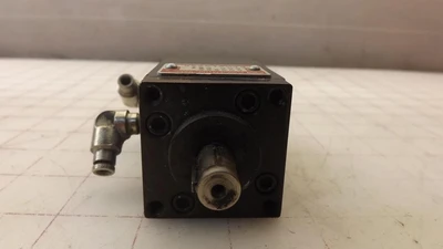 Used ZAYTRAN _UNKNOWN_ Parts (Hydraulics and Pneumatics) | OCO Industrial #1644707