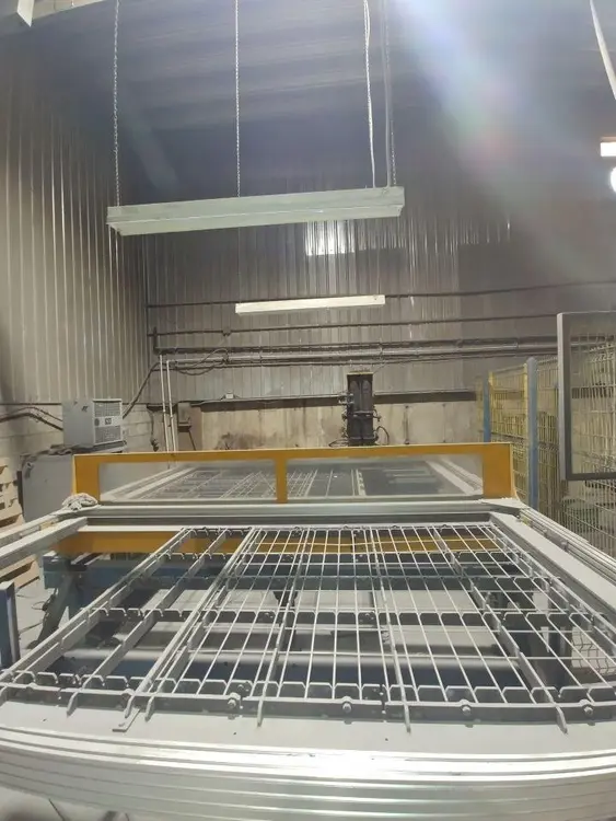 Used 1999 CLIFFORD VERSAWELD VW-2012 Wire Welded Wire Mesh | Walden Machinery #1288918