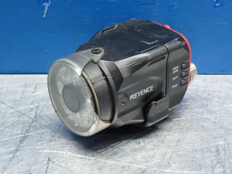Used KEYENCE IV500CA Sensors Ohio US | HGR 24 #1149544
