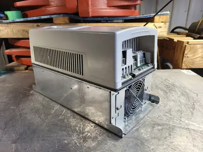 NEW ABB ACS800-U1-0030-7 K454 L503