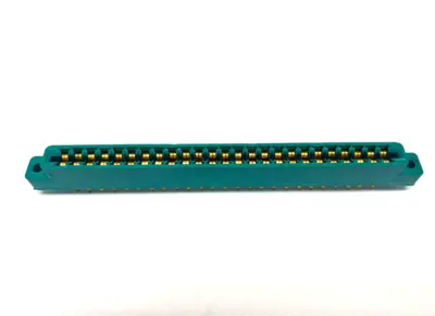 252 25 30 160 | TRK Cinch  Solder Tab Dual Edge Electronic Connector Female - Used