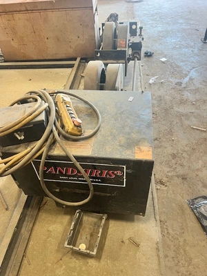 USED LINCOLN ELECTRIC SUB ARC MANIPULATOR SYSTEM W/ PANDJIRIS S-160 & LINCOLN ELECTRIC 1000 SD POWERWAVE POWER SOURCE