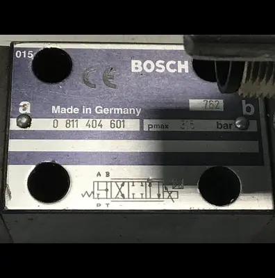 USED BOSCH 0 811 404 601