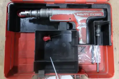 Used HILTI DX 350 Power & Hand Tools (Misc) British Columbia CA | Lenmark #279277