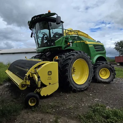 Used JOHN DEERE 8800 Agricultural Choppers New York US | Iron Listing #1363763
