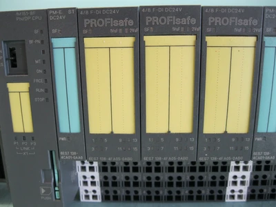 NEW Siemens 6ES7 151-8FB01-0AB0