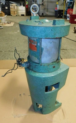 USED LIGHTNIN MIXER N33G-33