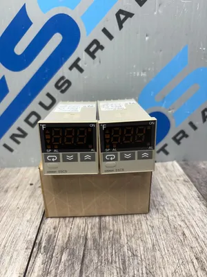 OMRON E5CS-R1KJX-F Electrical/PLC/Automation | ESS Industrial Equipment Sales (2)