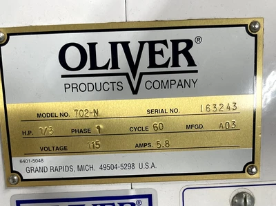 72-0418 Oliver 702-N Bagel and Bun Slicer