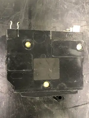 USED SQUARE D QO215P