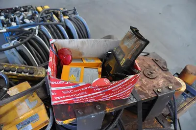 USED KONECRANES 25 TON + 2 CARRIAGES
