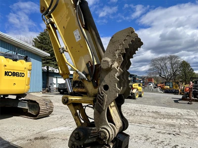 Used 2016 KOBELCO SK140SR LC-5 Crawler Excavators | Abele Tractor #1342784