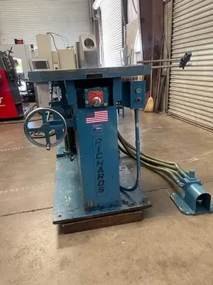 8” x1/2” 25 Ton RICHARDS MULTIFORM BBC Horizontal Press Brake