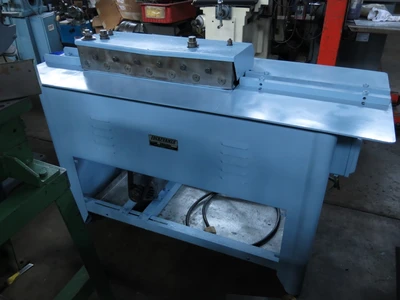 Lockformer Acme Lock (Double Seam) & Pittsburgh Machine