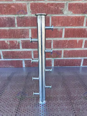 Stainless Steel  Manifold 1.5" Sanitary Fitting w/ 8 Ports 1/2" Sanitary Fitting
