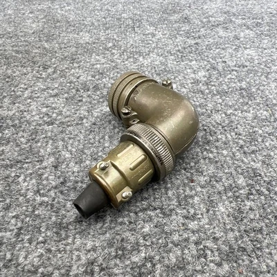 Used Amphenol 97-3055-22-8 Electrical Fittings California US | Davliegogo LLC #1708124