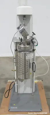 Used Parr Model 4526 Bench Top Reactor 2L 1900 PSI with 4848 Controller