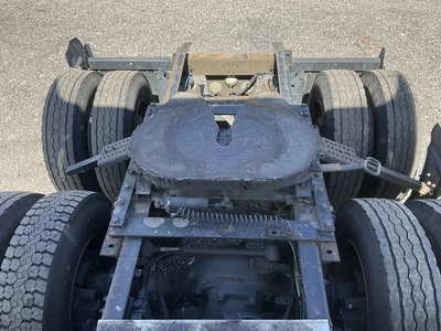 USED 2016 FREIGHTLINER CASDCADIA