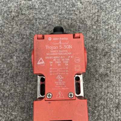 Used Allen-Bradley 5-30N Relays & Switches California US | Davliegogo LLC #1707051