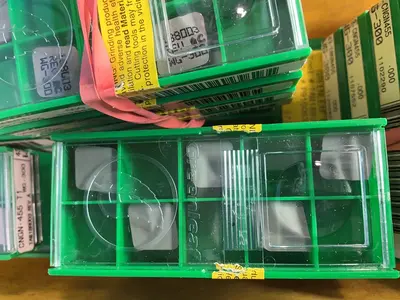 Used GREENLEAF WG300 TAW 1888003 REV A Carbide Inserts Ohio US | HGR 24 #1326166