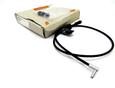 NEW IFM EFECTOR FT-00-P-A-R4-E20054 FIBER OPTIC SENSOR FT00PAR4E20054