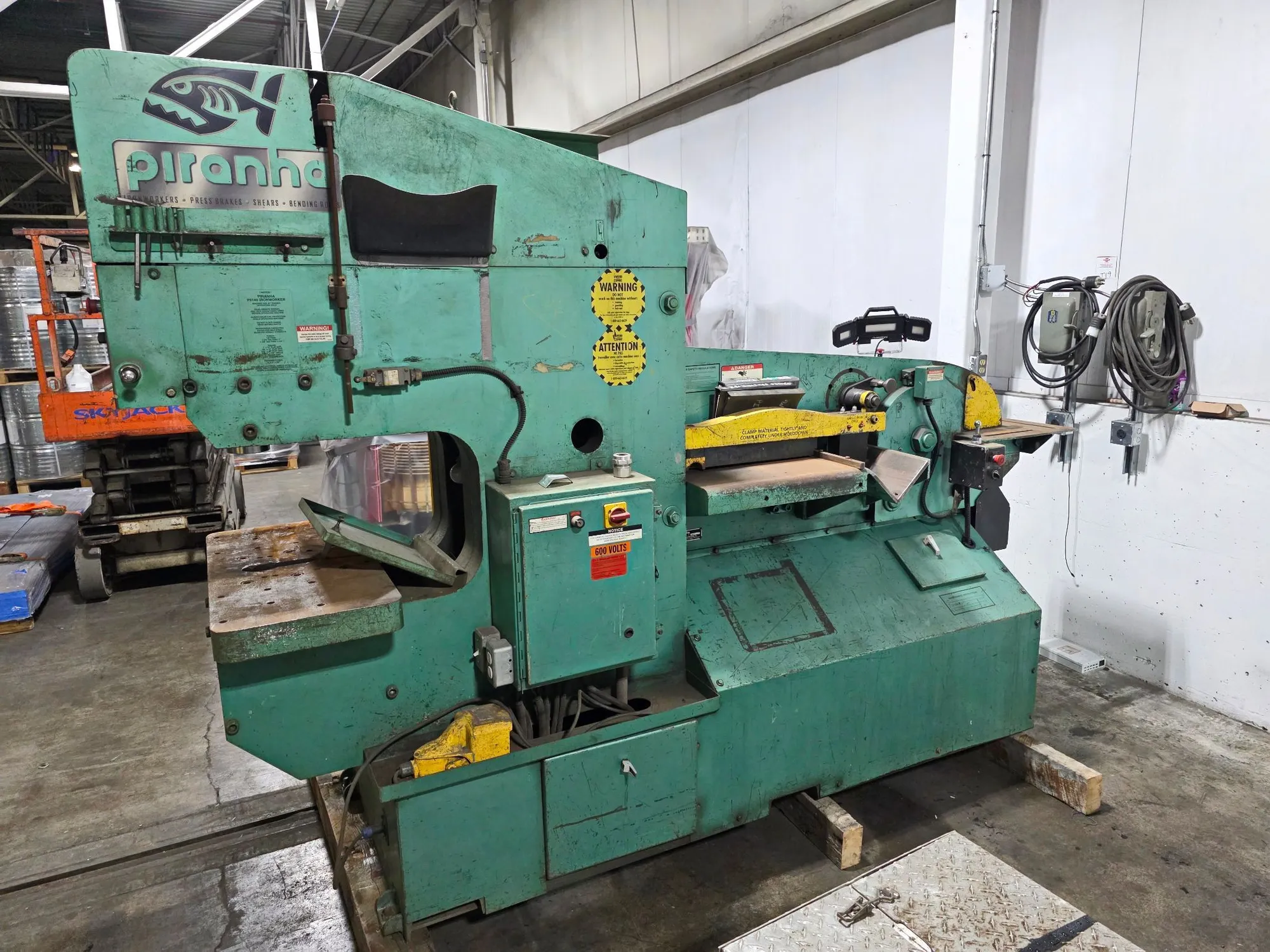 Used PIRANHA PII-140 Ironworkers Ontario CA | CNCsurplus #1309839