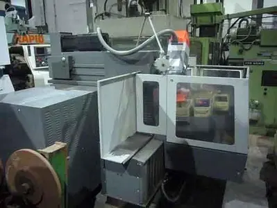 USED MAHO MH 600 E2 CNC X:600 - Y:450 - Z:400 MM