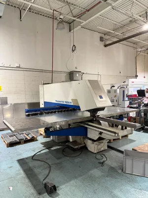 2006 TRUMPF TRUMATIC 1000R Turret Punches (Equipt) | ListingHippo (4)