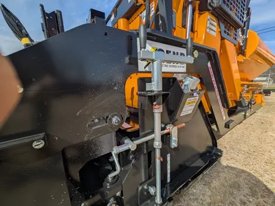 LEEBOY 8500E Asphalt Pavers | Mid South Machinery (4)