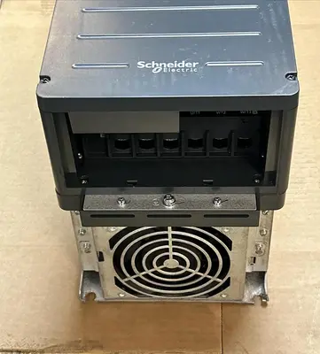 Used SCHNEIDER ELECTRIC ATV630D37N4 Speed Drives | Surplus Asset Holdings #1227461