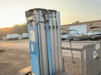 Used 2009 GENIE GR-20 RUNABOUT Vertical Mast Lifts Michigan US | Miedema Asset Management Group #1320449