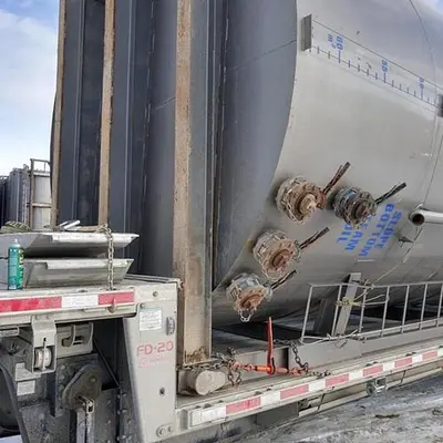 USED 2012 DRAGON 400BBL VERTICAL SKIDDED SLOPE BOTTOM TANKS