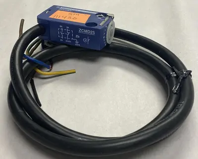 New | in-Stock TELEMECANIQUE ZCMD25L1 Miscellaneous Equipment (Electrical & Power) | Surplus Asset Holdings #1189522