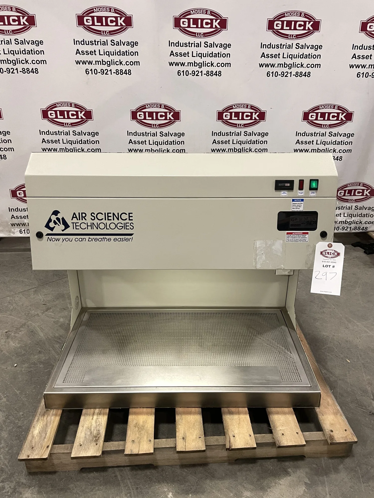 Air Science Technologies Laboratory Fume Cupboard / Hood