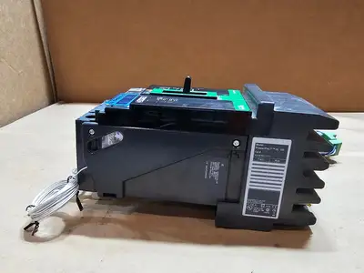 Used SCHNEIDER ELECTRIC HLA36100U53XEL Switchgears British Columbia CA | Lenmark #1427998