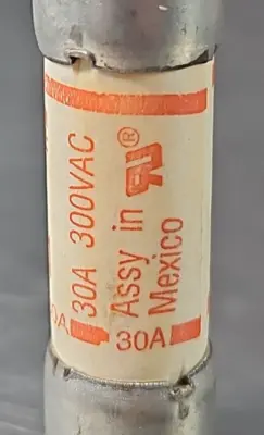 Ferraz Shawmut A25X30-1 fuse Amp-Trap 30A 300VAC loc4E10