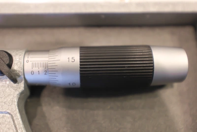 ETALON Micro-Etalon 225 Micrometers | Elevation Machine (7)