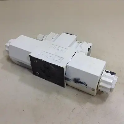 USED YUKEN DSG-01-3C40-D24-50398