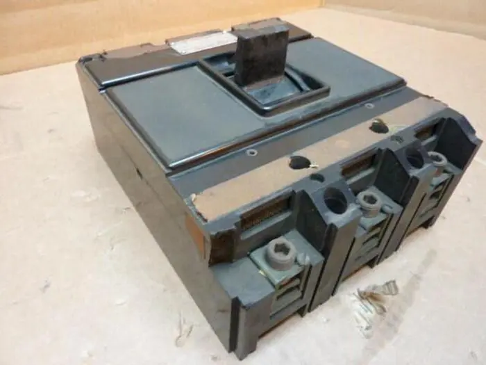 Used WESTINGHOUSE 11E 5371 Circuit Breakers Michigan US | Ideal Machinery #583853