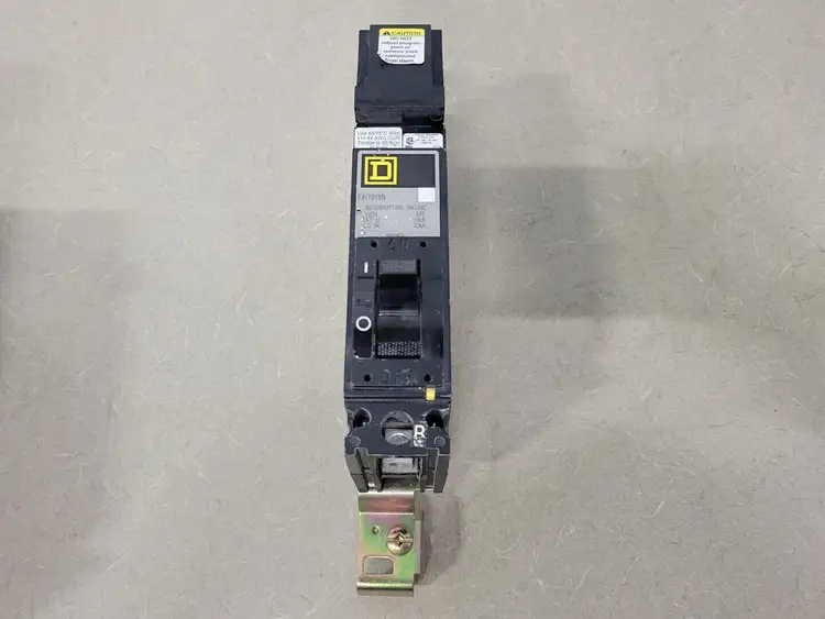 Used SQUARE D FH17015B Switchgears British Columbia CA | Lenmark #239477